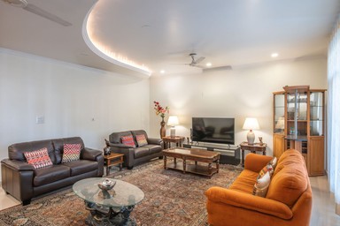 Gurgaon, Haryana, India  9 Photos Price $1,373,718 USD ₹12,50,00,000 Bedrooms 7 Bathrooms 6 Full